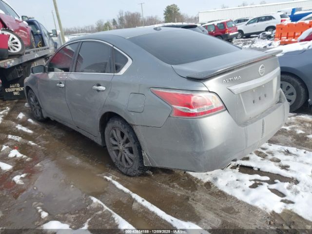 Nissan Altima 2.5 S Image 5