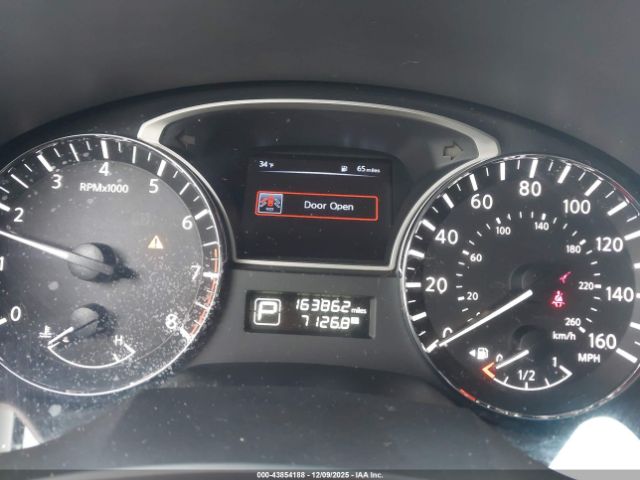 Nissan Altima 2.5 S Image 6