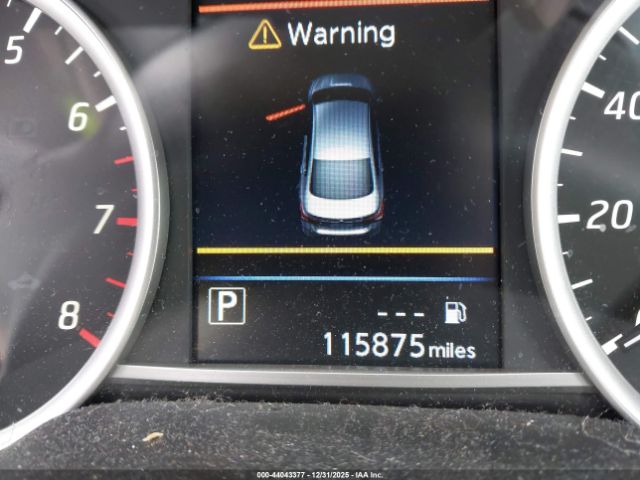 Nissan Sentra S Image 8