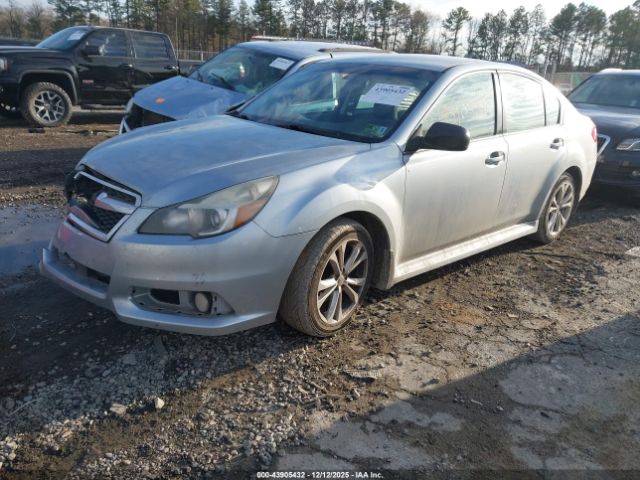 Subaru Legacy 2.5i Image 3
