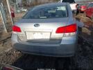 Subaru Legacy 2.5i Image 6