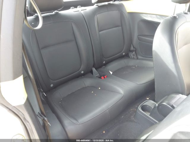 Volkswagen Beetle 1.8t Image 8