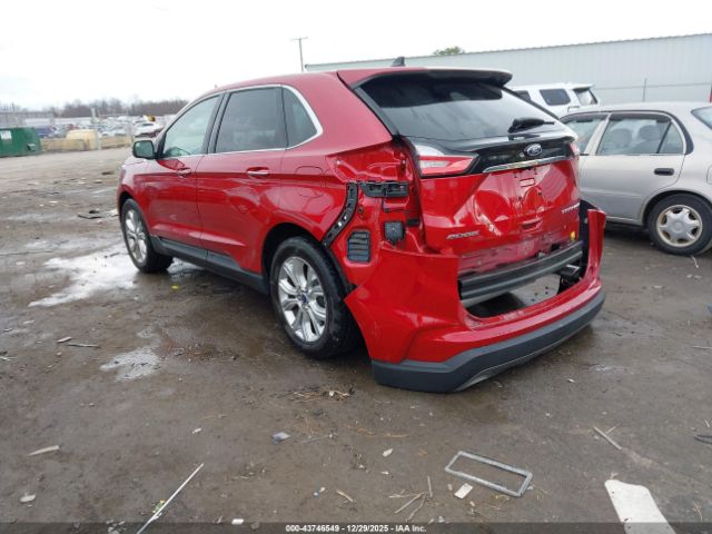 Ford Edge Titanium Image 16