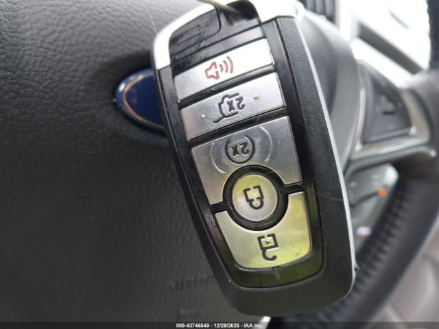 Ford Edge Titanium Image 7