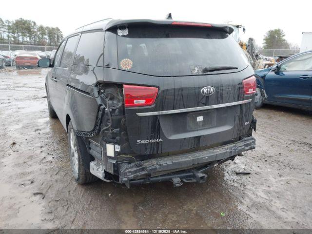 Kia Sedona Ex Image 4