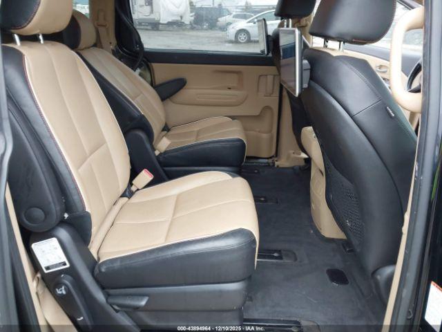 Kia Sedona Ex Image 2