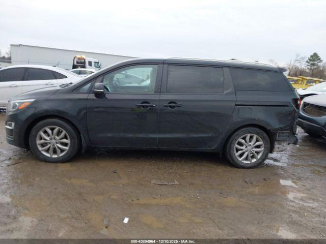 Kia Sedona Ex Image 7