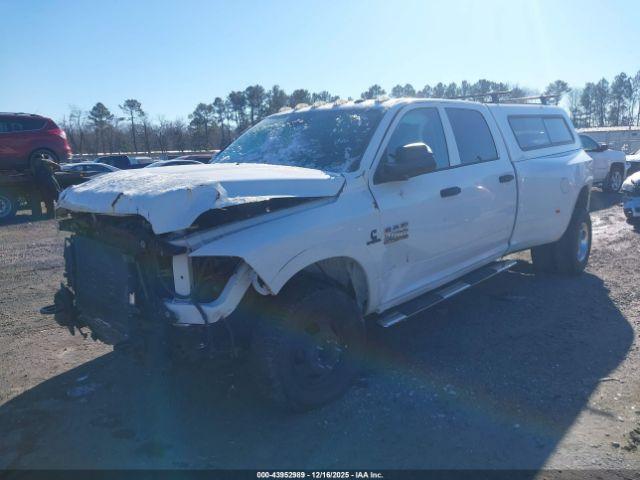 Ram 3500 Tradesman Image 15