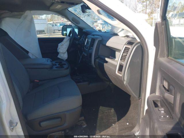 Ram 3500 Tradesman Image 2