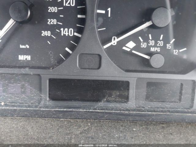 BMW 3 Series Image 13