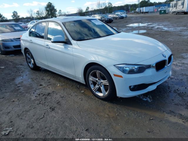 BMW 3 Series Xdrive Image 1