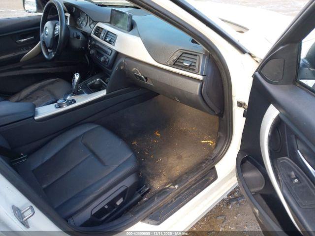 BMW 3 Series Xdrive Image 10