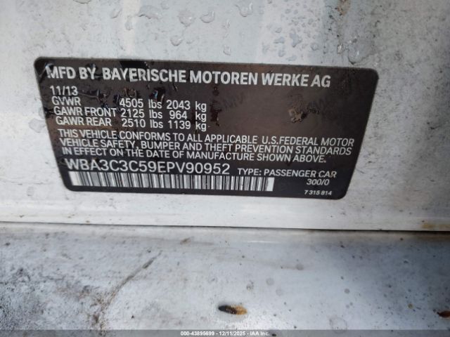 BMW 3 Series Xdrive Image 2