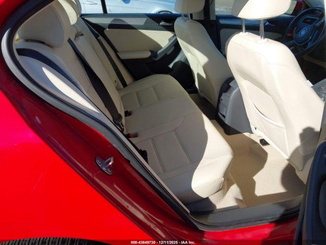 Volkswagen Jetta 1.8t Se Image 15