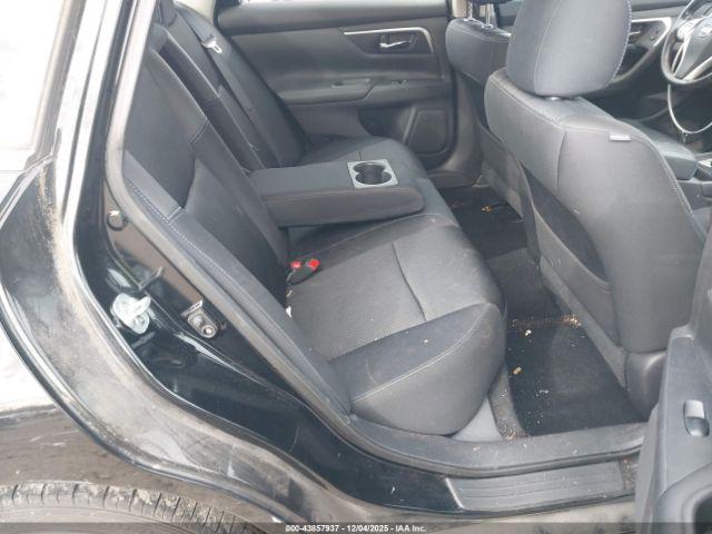 Nissan Altima 2.5 Sr Image 8