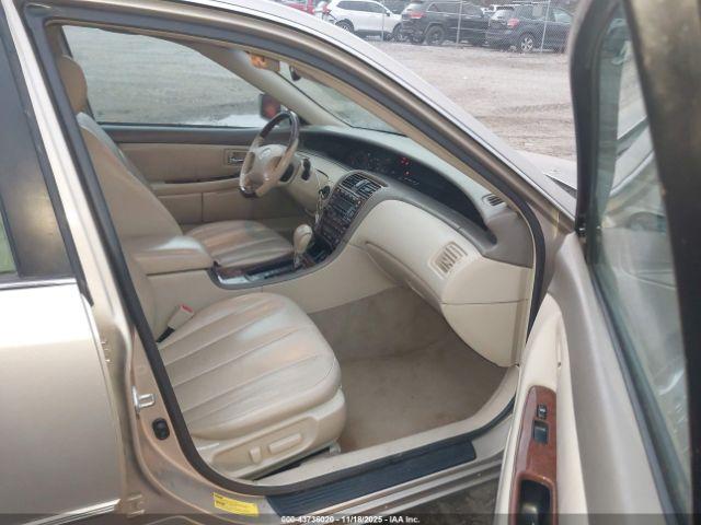 Toyota Avalon Xls Image 8