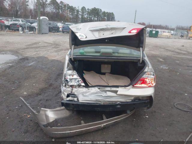 Toyota Avalon Xls Image 3