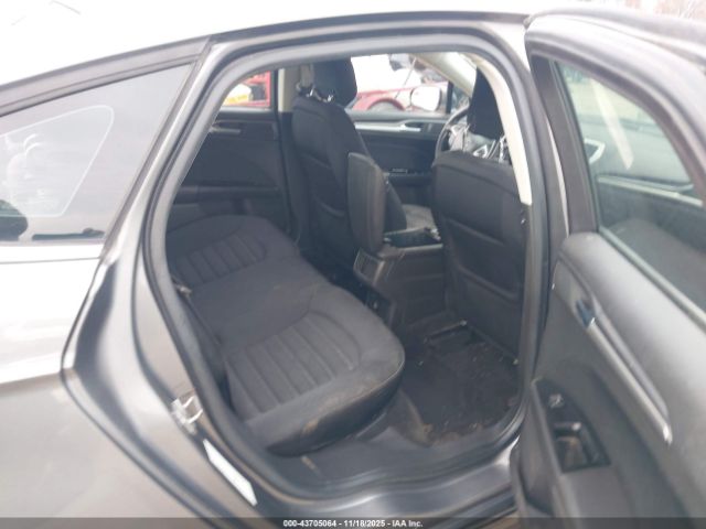 Ford Fusion Se Image 5