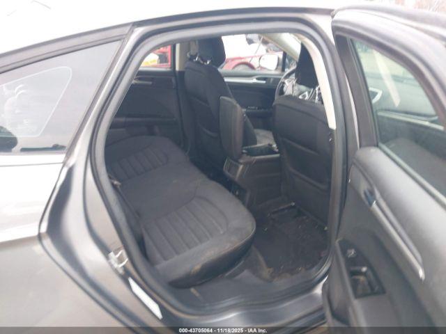 Ford Fusion Se Image 5