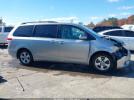 Toyota Sienna Le V6 8 Passenger Image 10