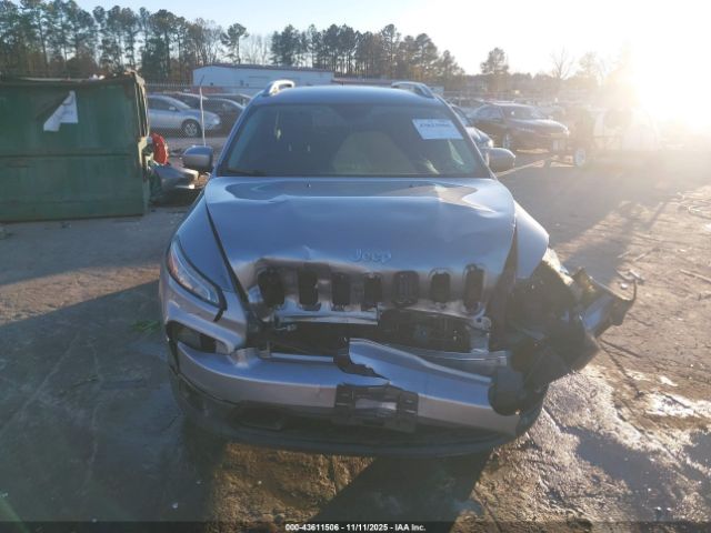 Jeep Cherokee Latitude Image 2