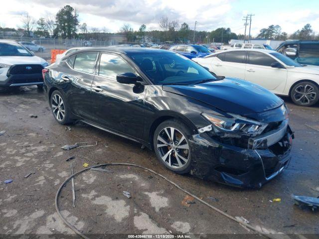  Salvage Nissan Maxima