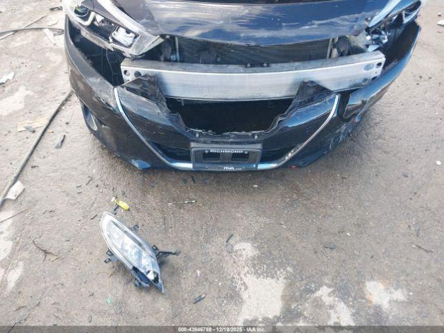 Nissan Maxima 3.5 S Image 10