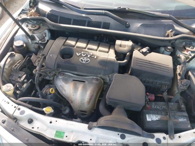 Toyota Camry Image 9