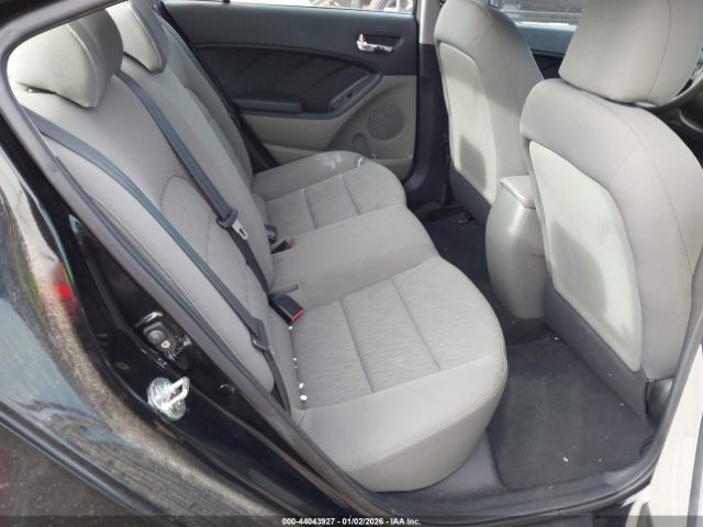 Kia Forte Lx Image 9