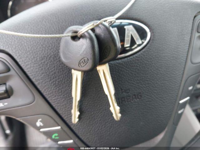 Kia Forte Lx Image 3