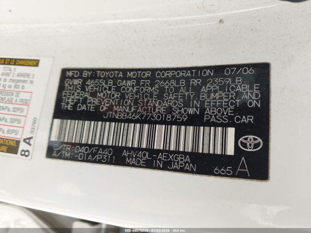 Toyota Camry Image 6