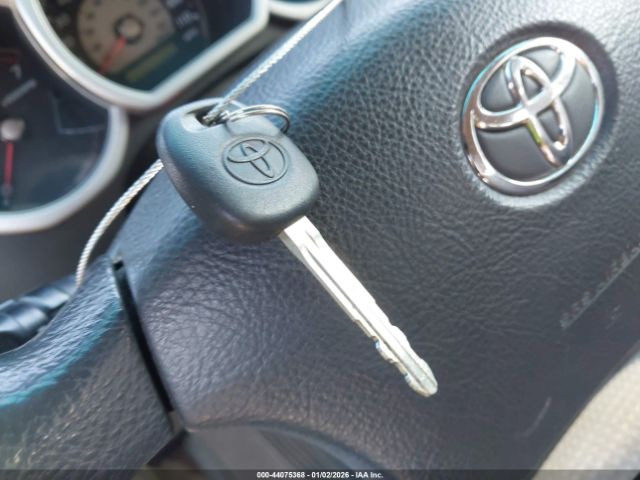 Toyota 4Runner Sr5 V6 Image 12