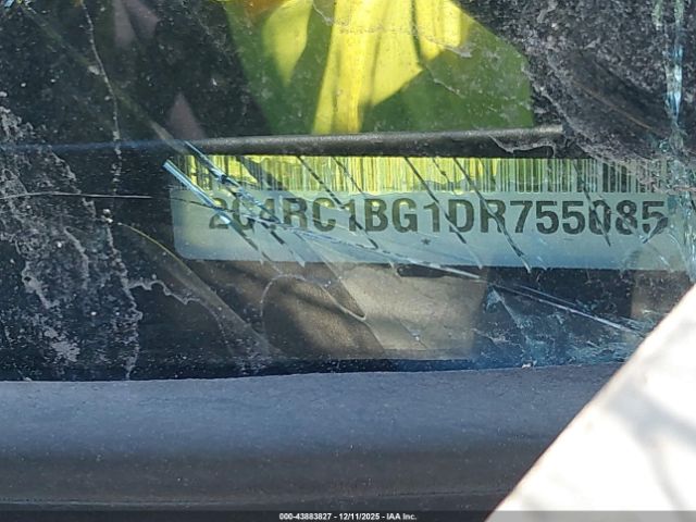 Chrysler Town & Country Touring Image 9