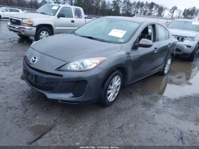 Mazda Mazda3 I Touring Image 2