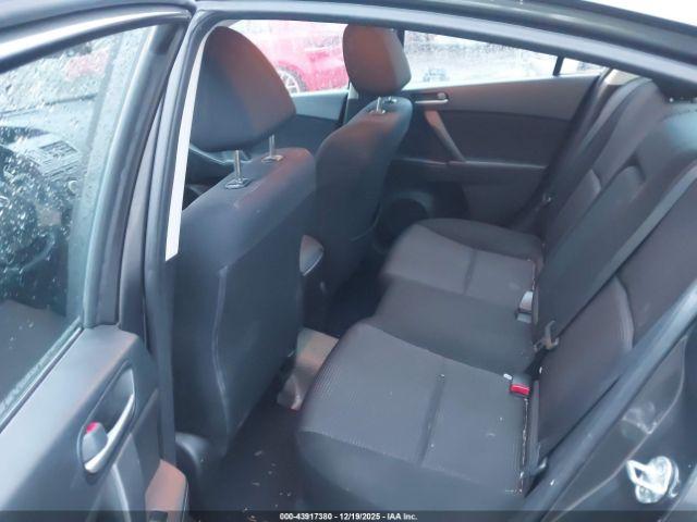 Mazda Mazda3 I Touring Image 9