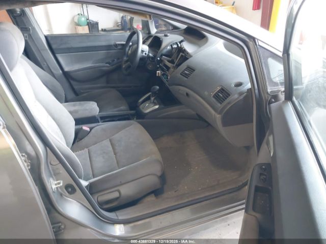 Honda Civic Lx Image 9