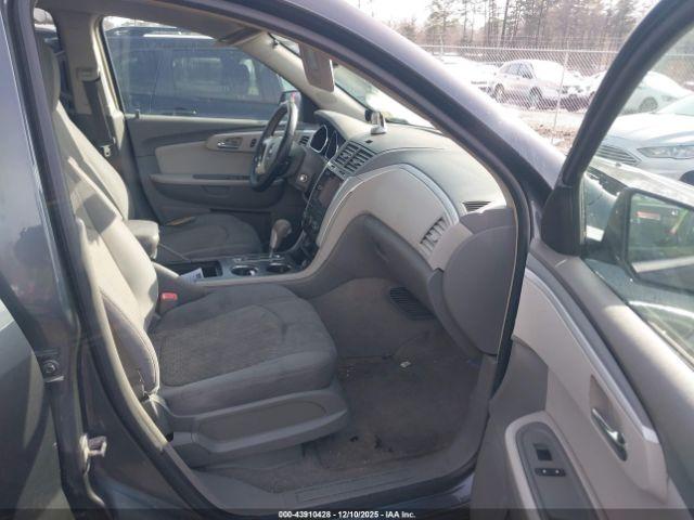 Chevrolet Traverse Lt Image 7