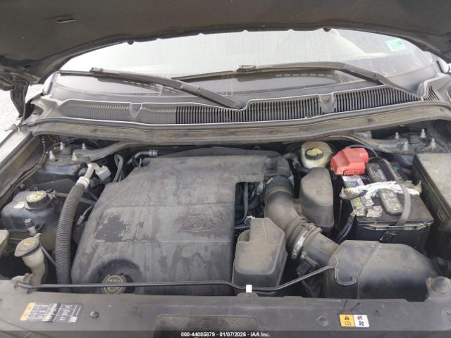 Ford Explorer Xlt Image 15