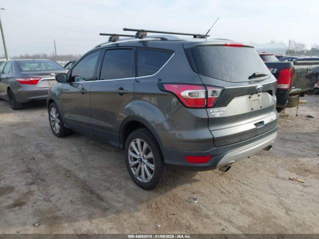 Ford Escape Titanium Image 5
