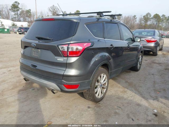 Ford Escape Titanium Image 13