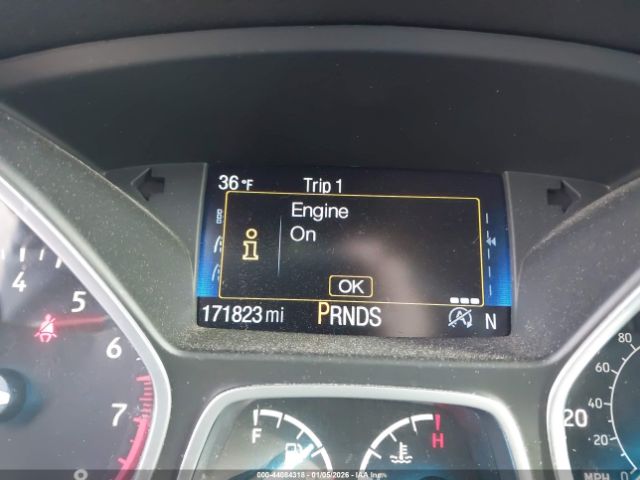 Ford Escape Titanium Image 10