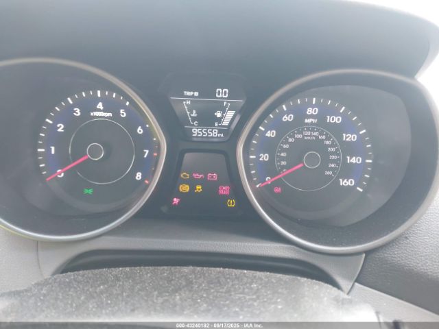 Hyundai ELANTRA Se Image 12