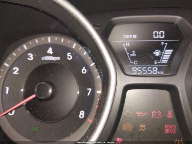 Hyundai ELANTRA Se Image 9