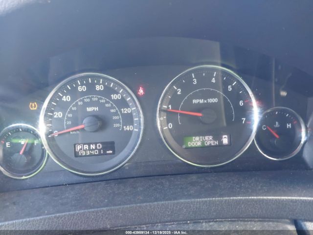 Jeep Grand Cherokee Laredo Image 3