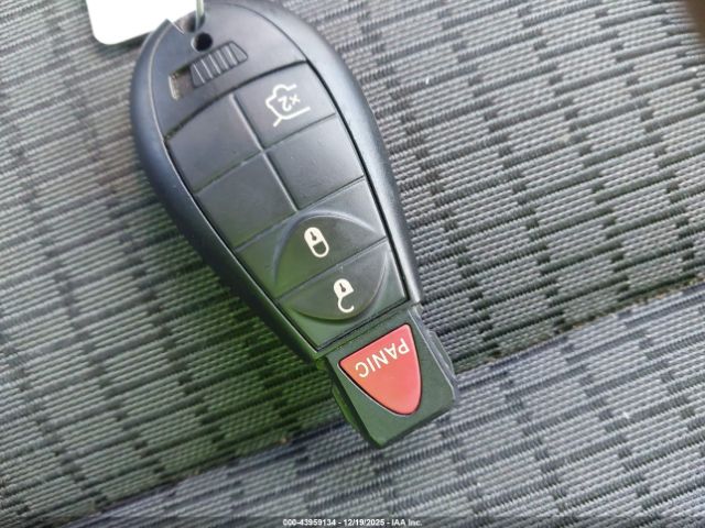 Jeep Grand Cherokee Laredo Image 11