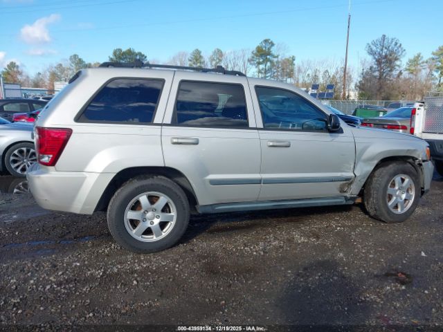 Jeep Grand Cherokee Laredo Image 14