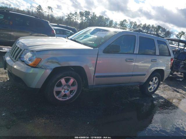 Jeep Grand Cherokee Laredo Image 9