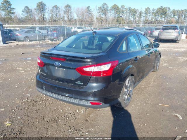 Ford Focus Se Image 4