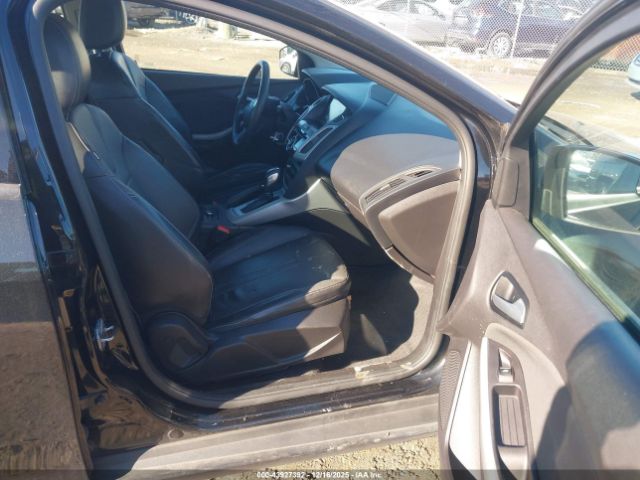 Ford Focus Se Image 15