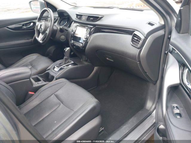 Nissan Rogue Sl Image 8